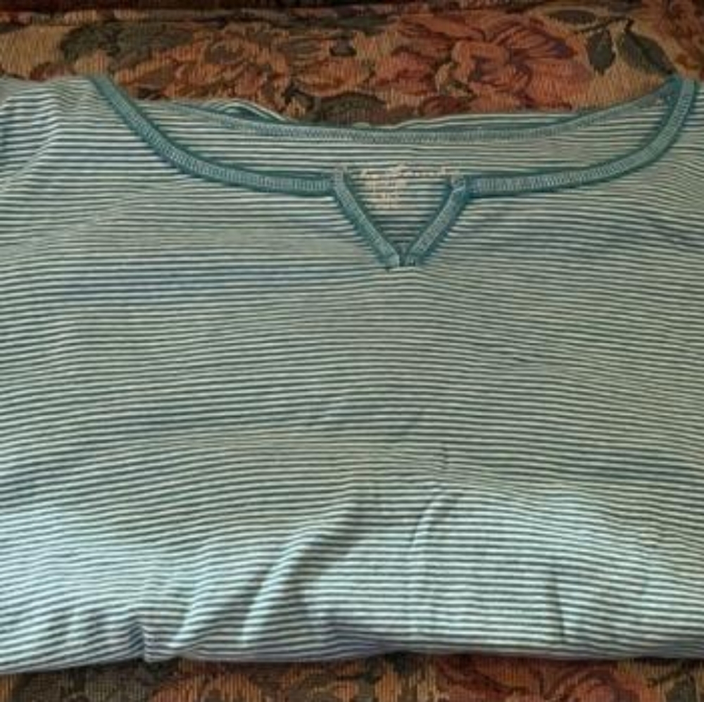 Women's long sleeve shirt